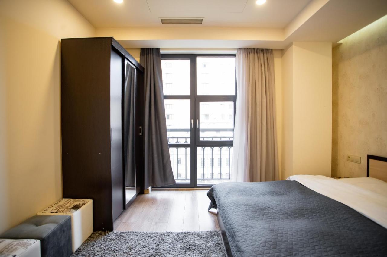 Fantastic Apartments Near Republic Square, Perfect Location, Mystreet Company Jerevan Eksteriør bilde