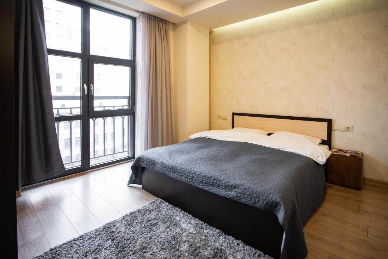 Fantastic Apartments Near Republic Square, Perfect Location, Mystreet Company Jerevan Eksteriør bilde