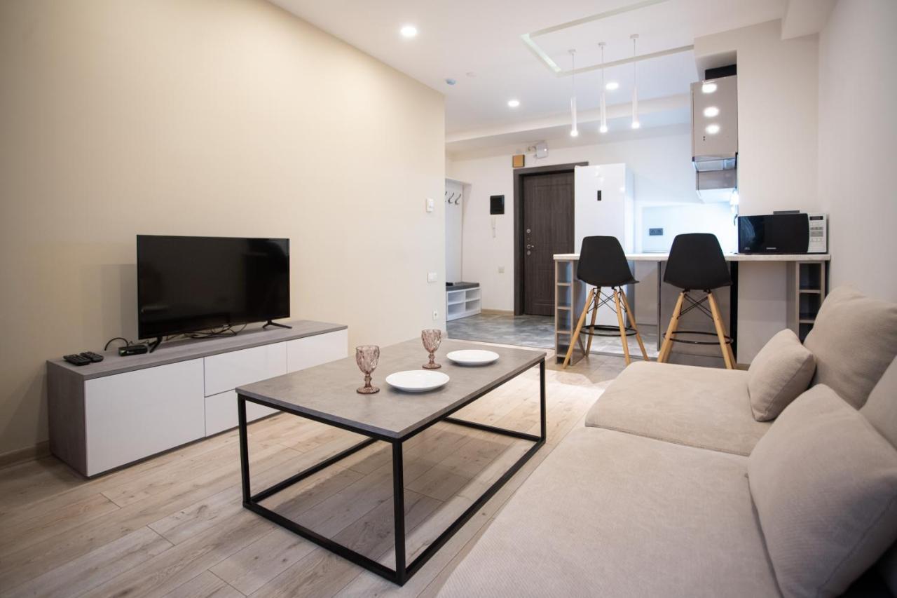Fantastic Apartments Near Republic Square, Perfect Location, Mystreet Company Jerevan Eksteriør bilde