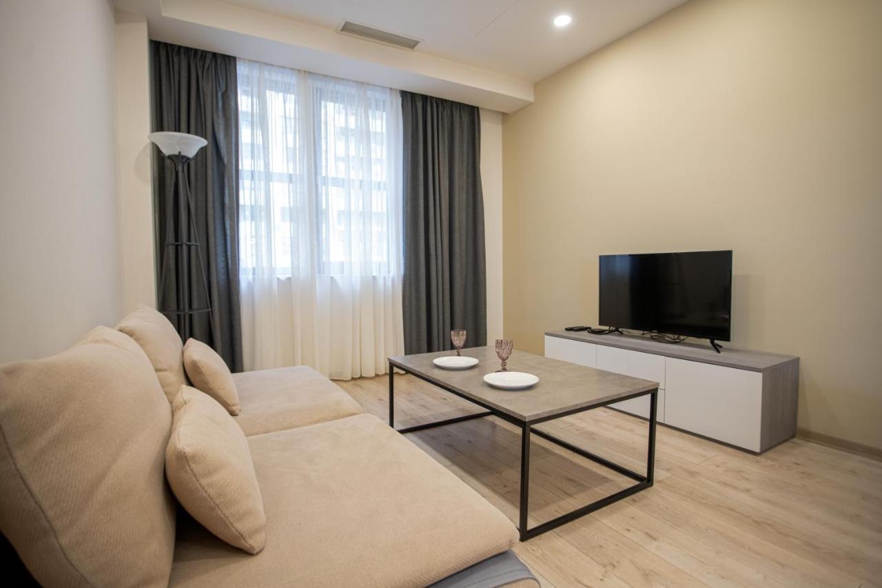 Fantastic Apartments Near Republic Square, Perfect Location, Mystreet Company Jerevan Eksteriør bilde