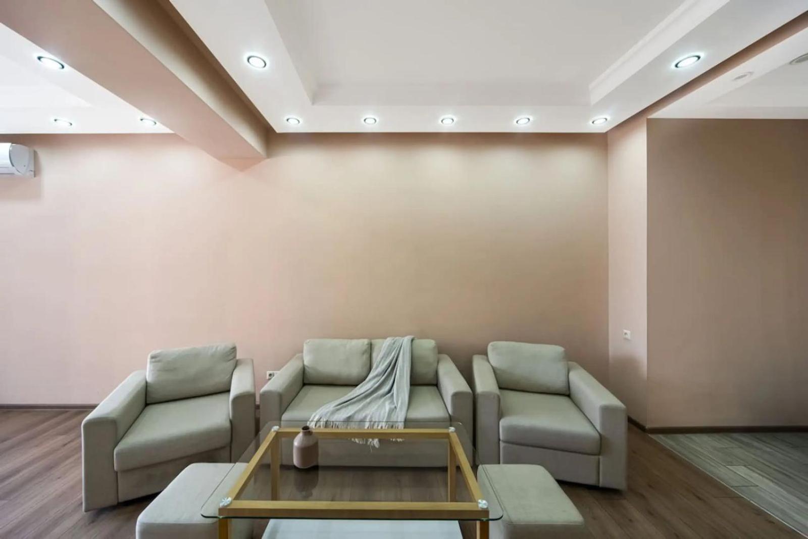 Fantastic Apartments Near Republic Square, Perfect Location, Mystreet Company Jerevan Eksteriør bilde