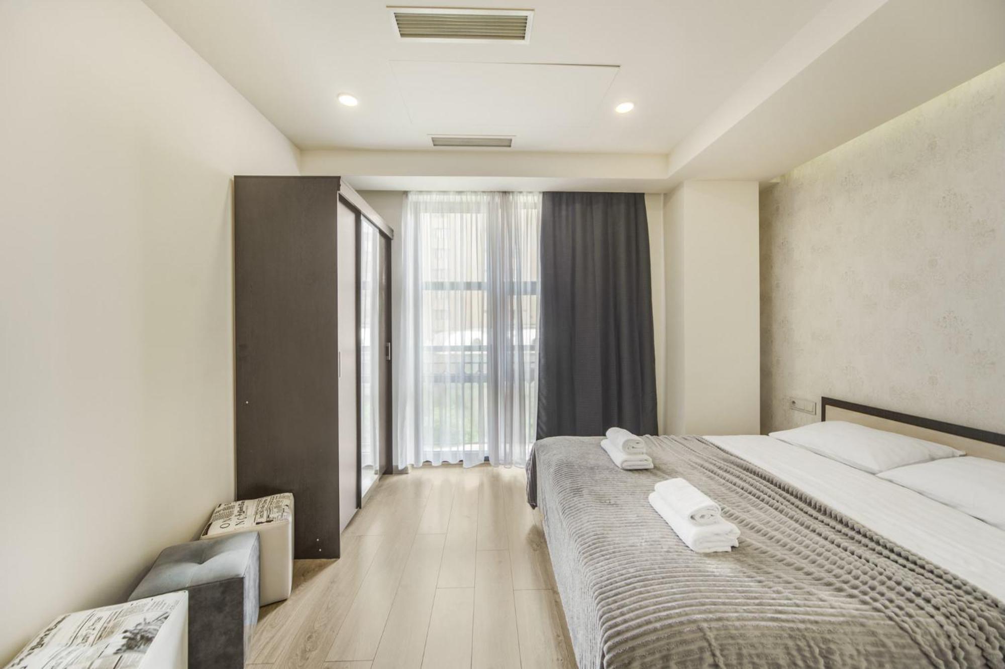 Fantastic Apartments Near Republic Square, Perfect Location, Mystreet Company Jerevan Eksteriør bilde